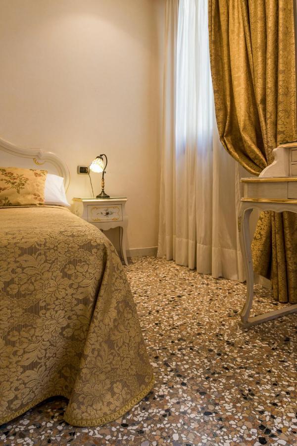 Venice Inn ภายนอก รูปภาพ