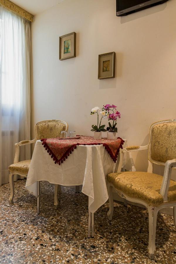 Venice Inn ภายนอก รูปภาพ