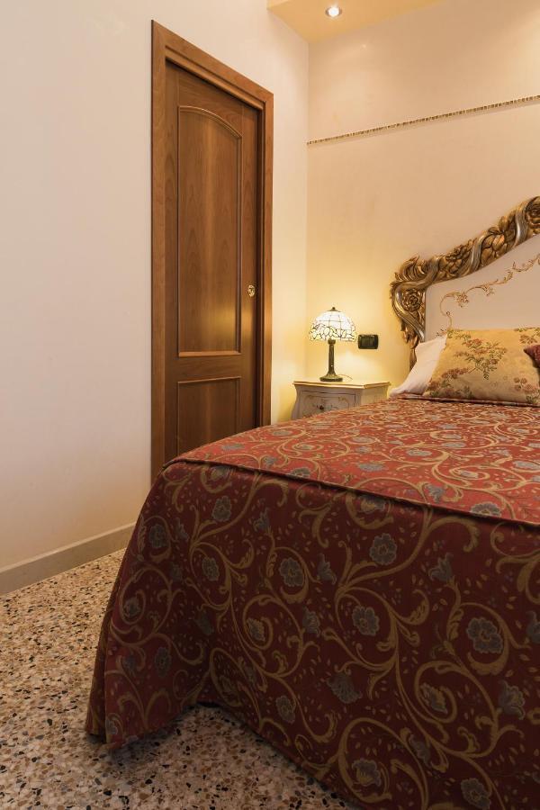 Venice Inn ภายนอก รูปภาพ