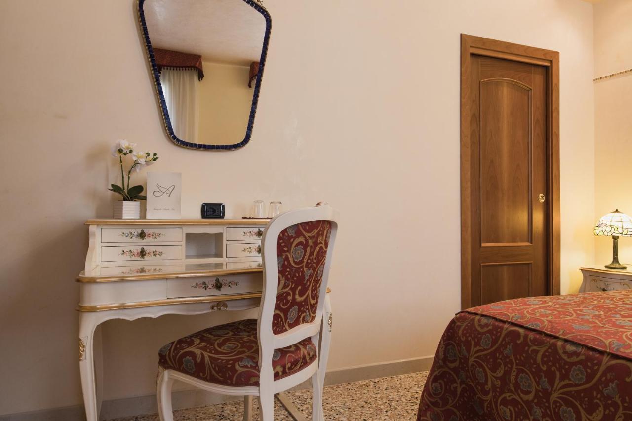 Venice Inn ภายนอก รูปภาพ
